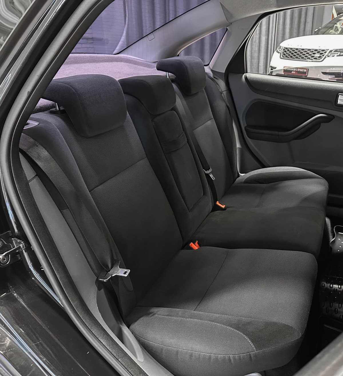 Ford Focus - фото 14