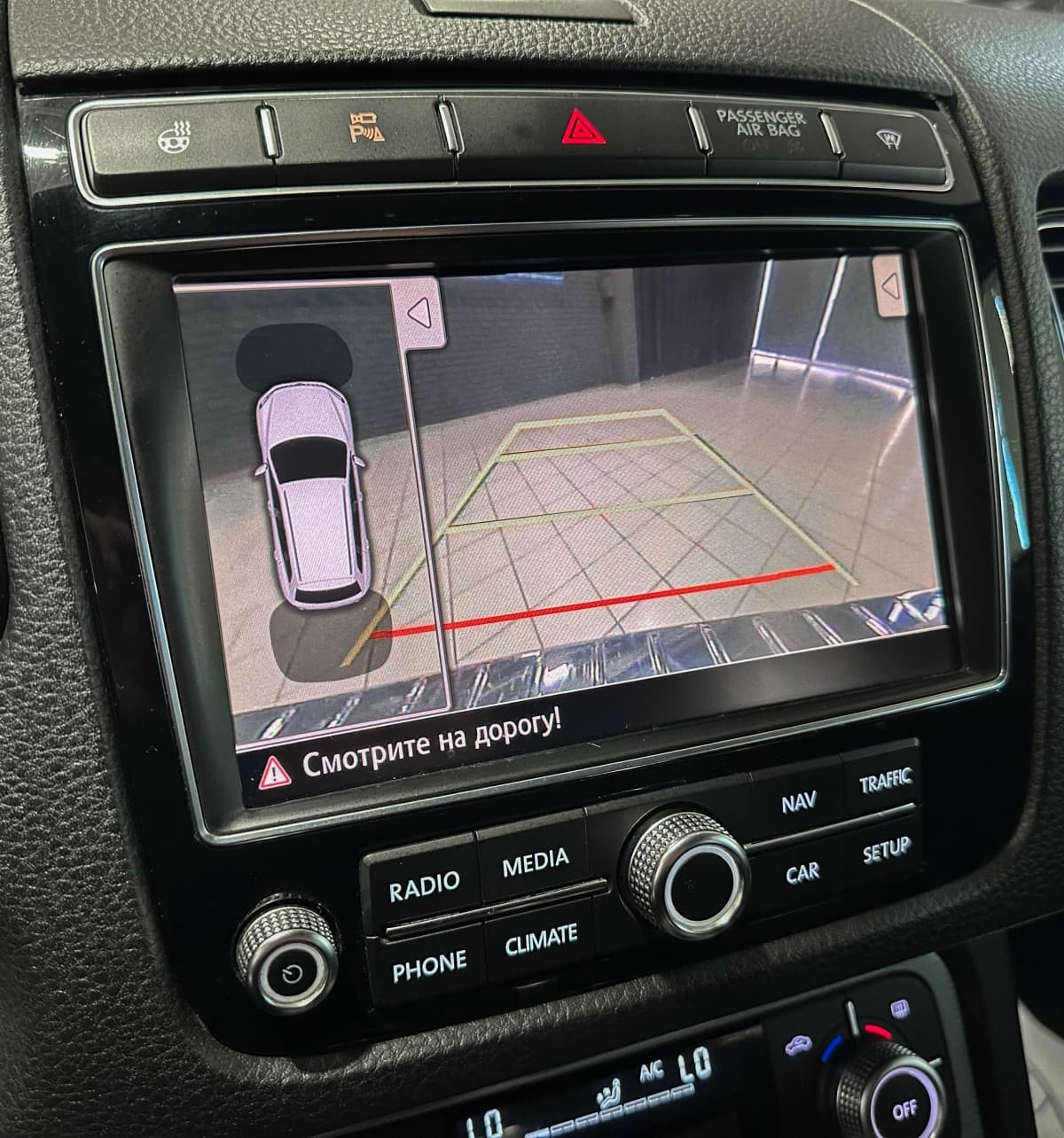 Volkswagen Touareg - фото 26