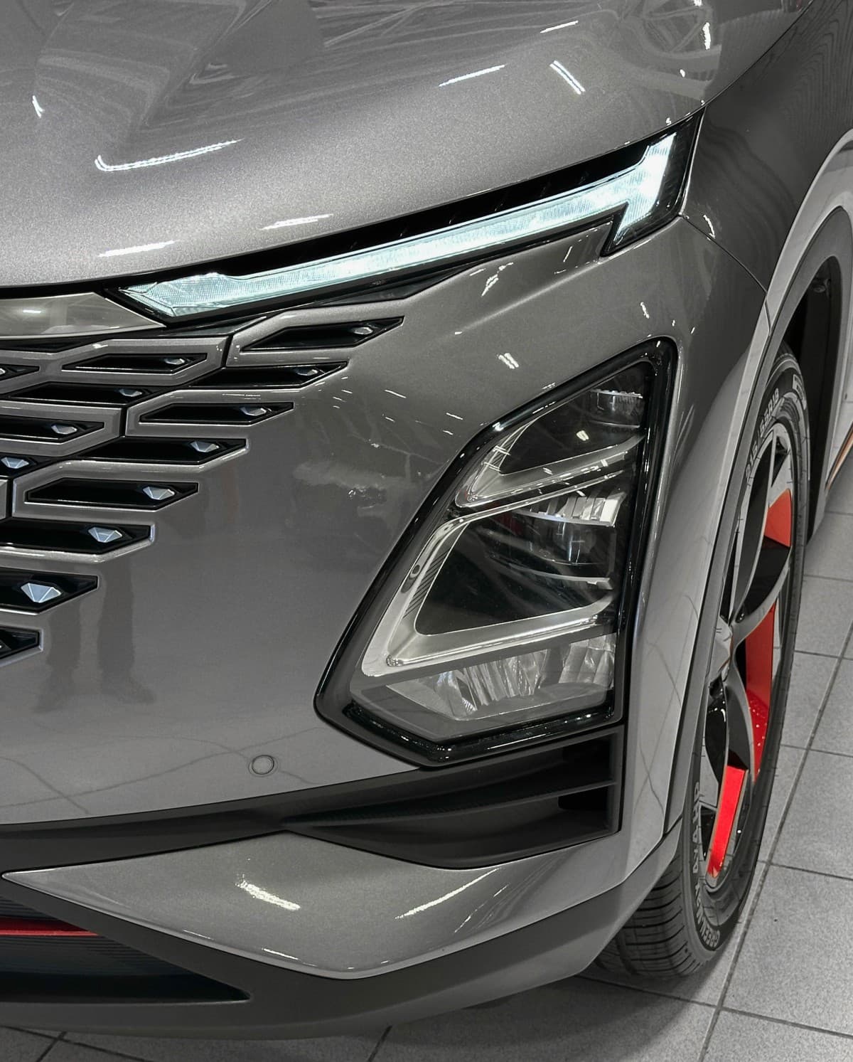 Omoda C5 - 4
