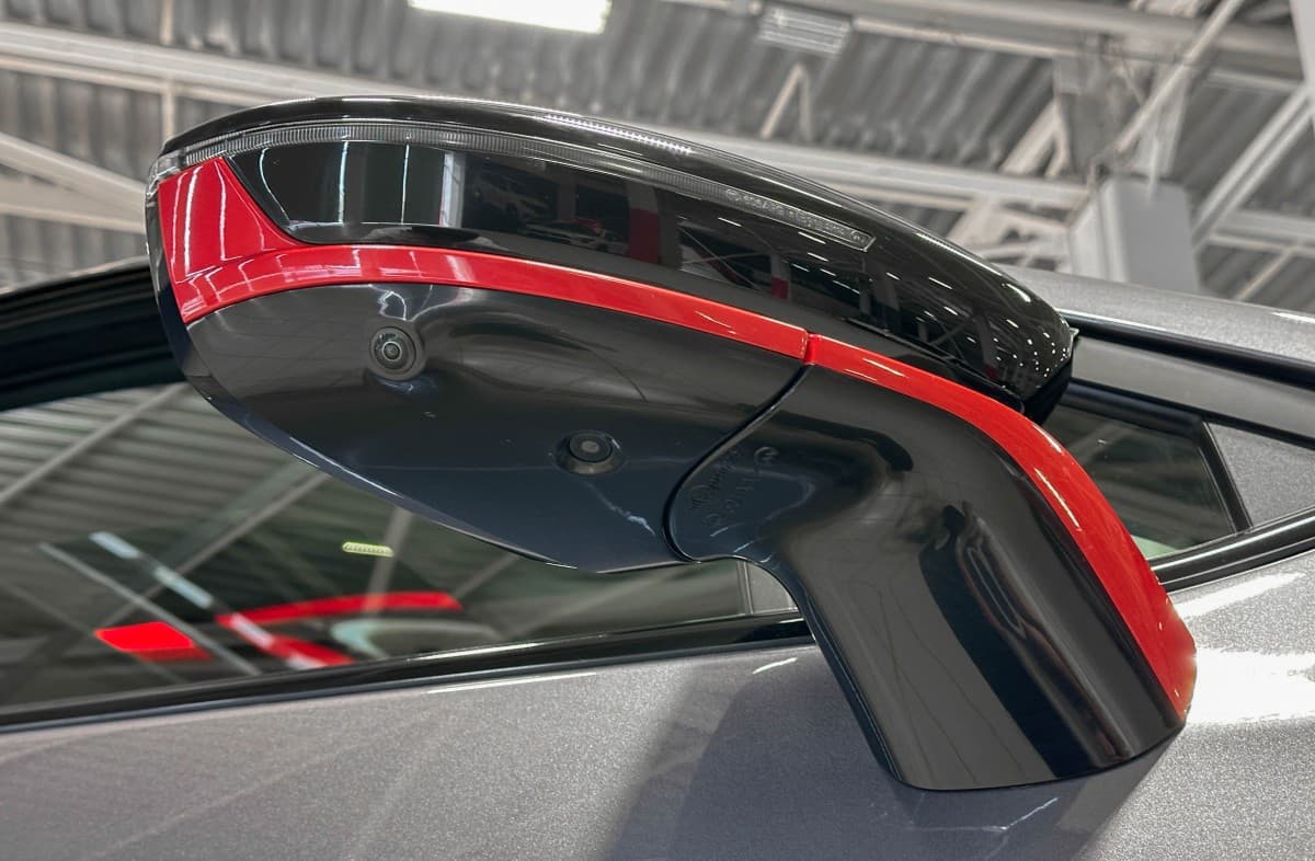 Omoda C5 - фото 11