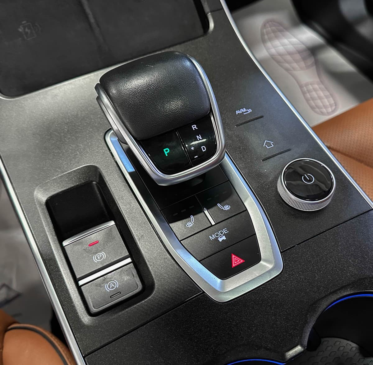 Omoda C5 - фото 27