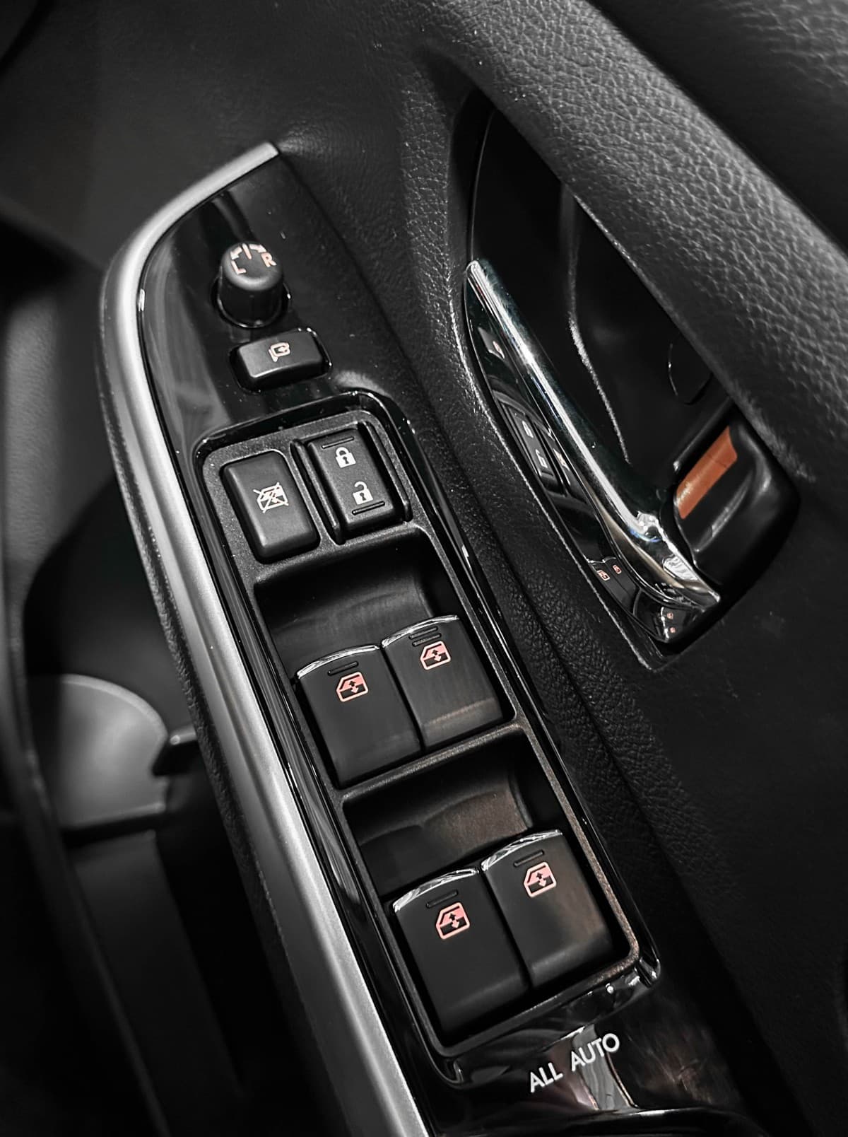 Subaru Levorg - фото 18