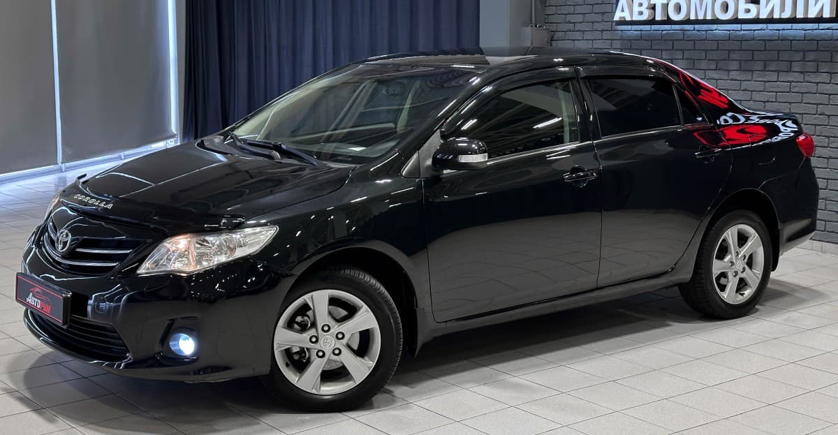 Toyota Corolla - 2