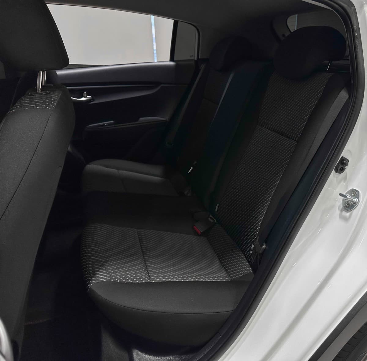 Kia Rio X-Line - фото 12