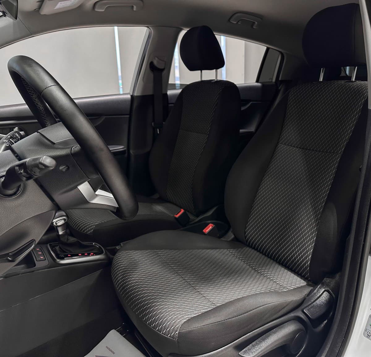 Kia Rio X-Line - фото 11