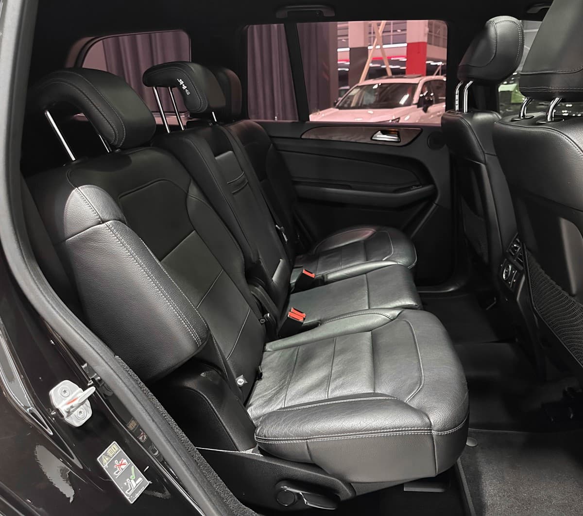 Mercedes-Benz GLS 400 4MATIC - фото 13