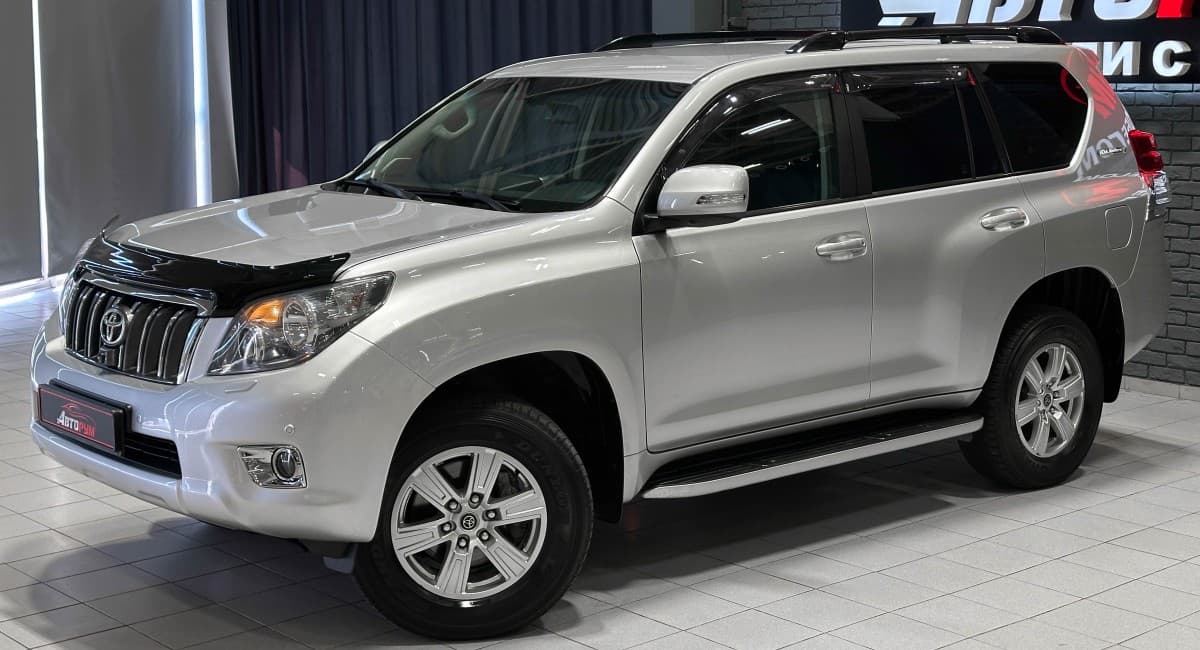 Toyota Land Cruiser Prado - 2