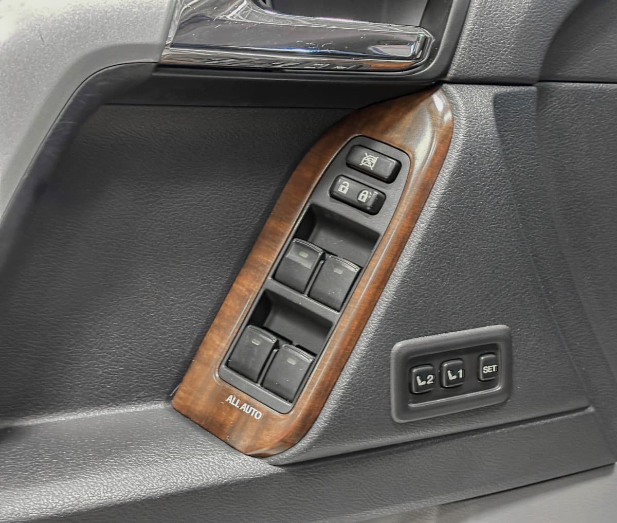 Toyota Land Cruiser Prado - фото 19