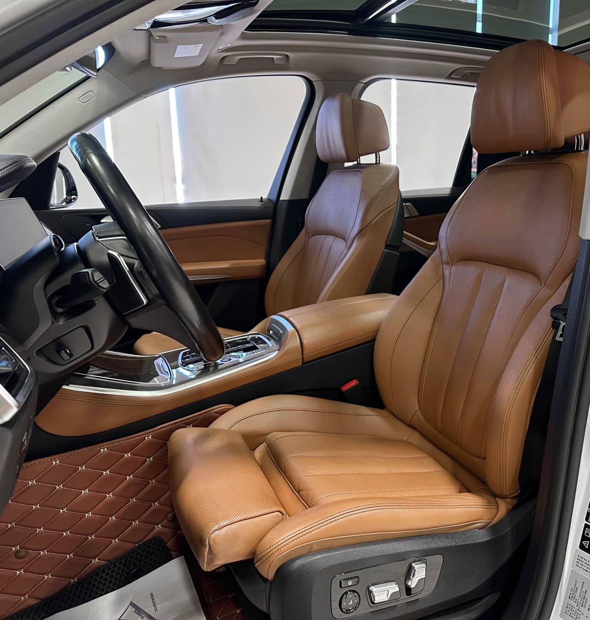 BMW X5 - фото 12