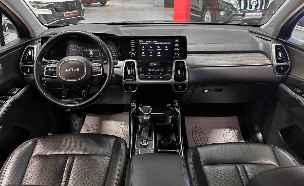 Kia Sorento - фото 27