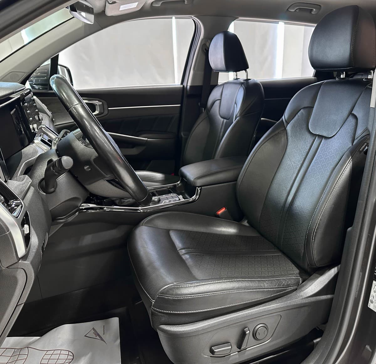 Kia Sorento - фото 9