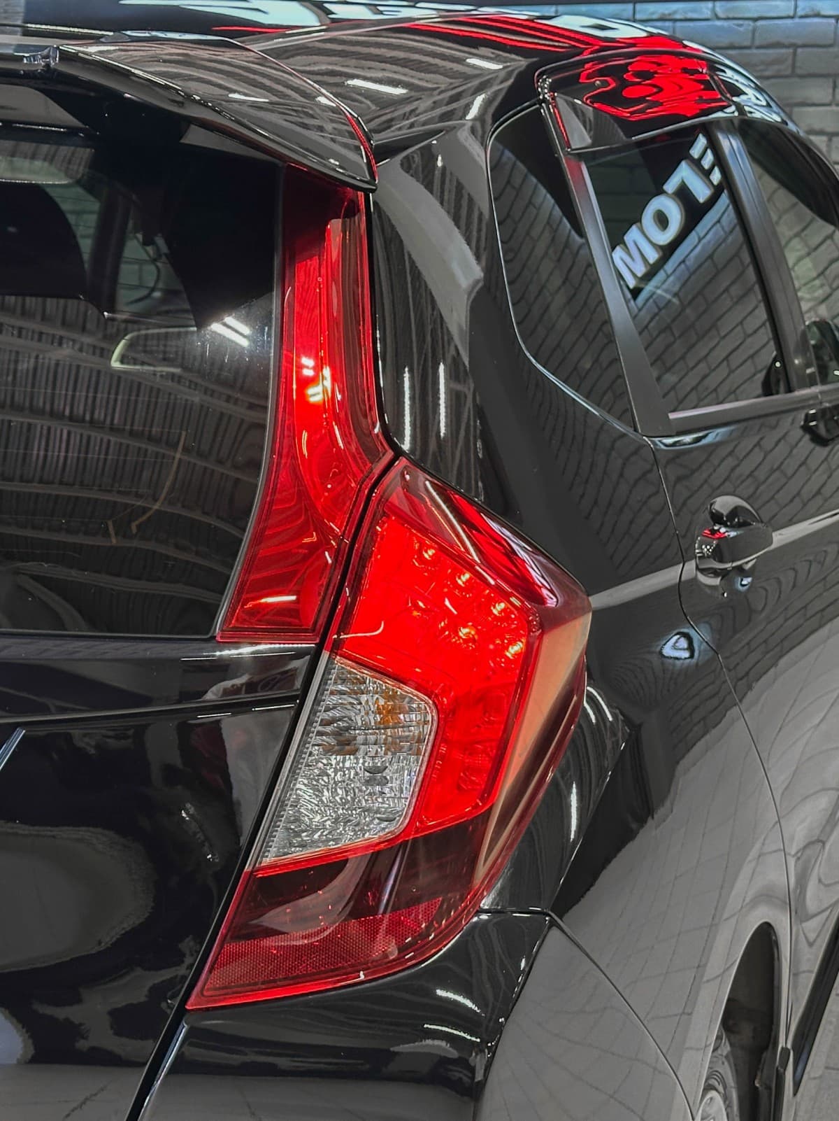 Honda Fit - фото 8