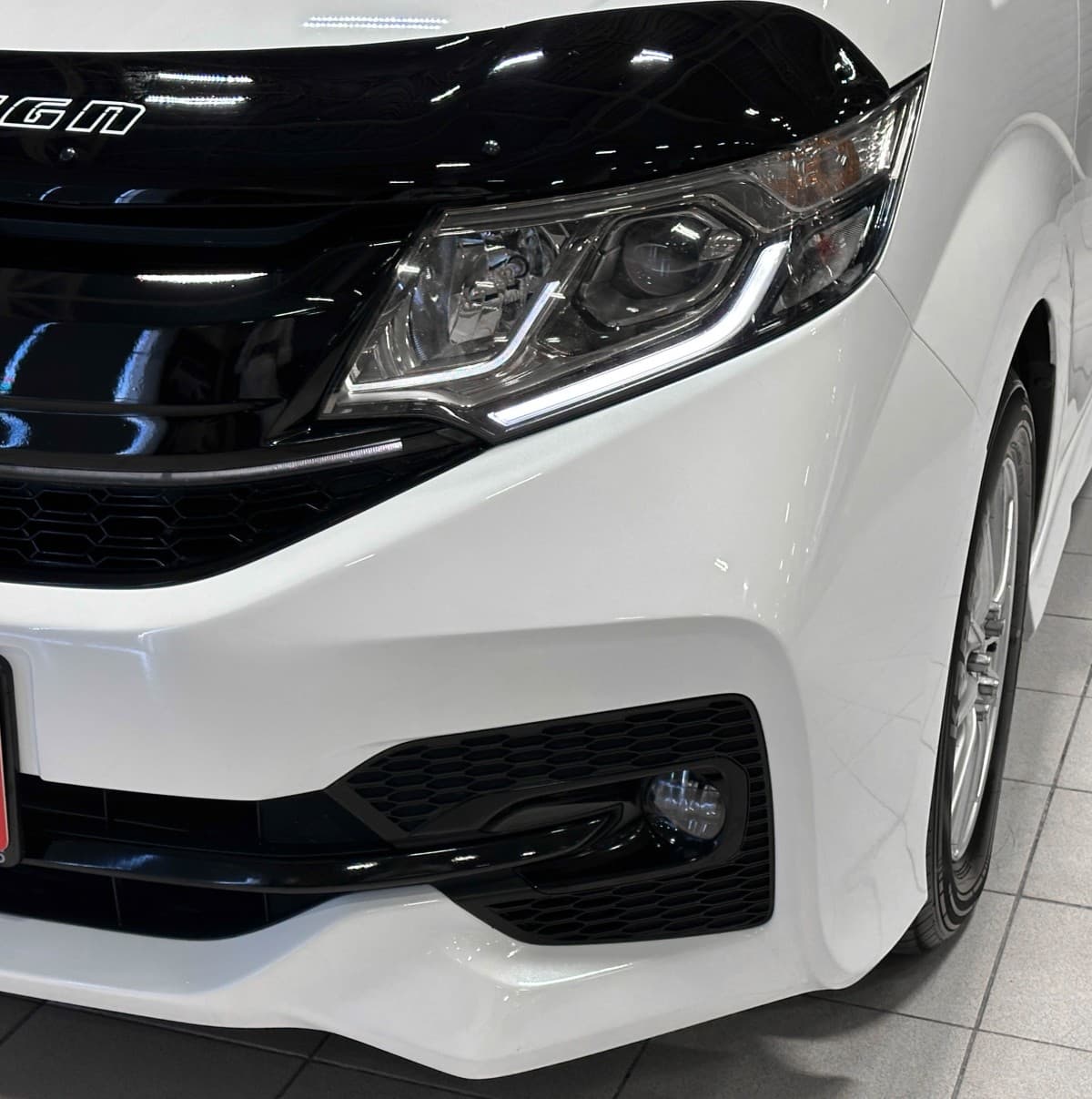 Honda Stepwgn Spada - 3