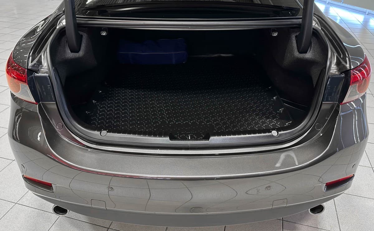 Mazda 6 - фото 13