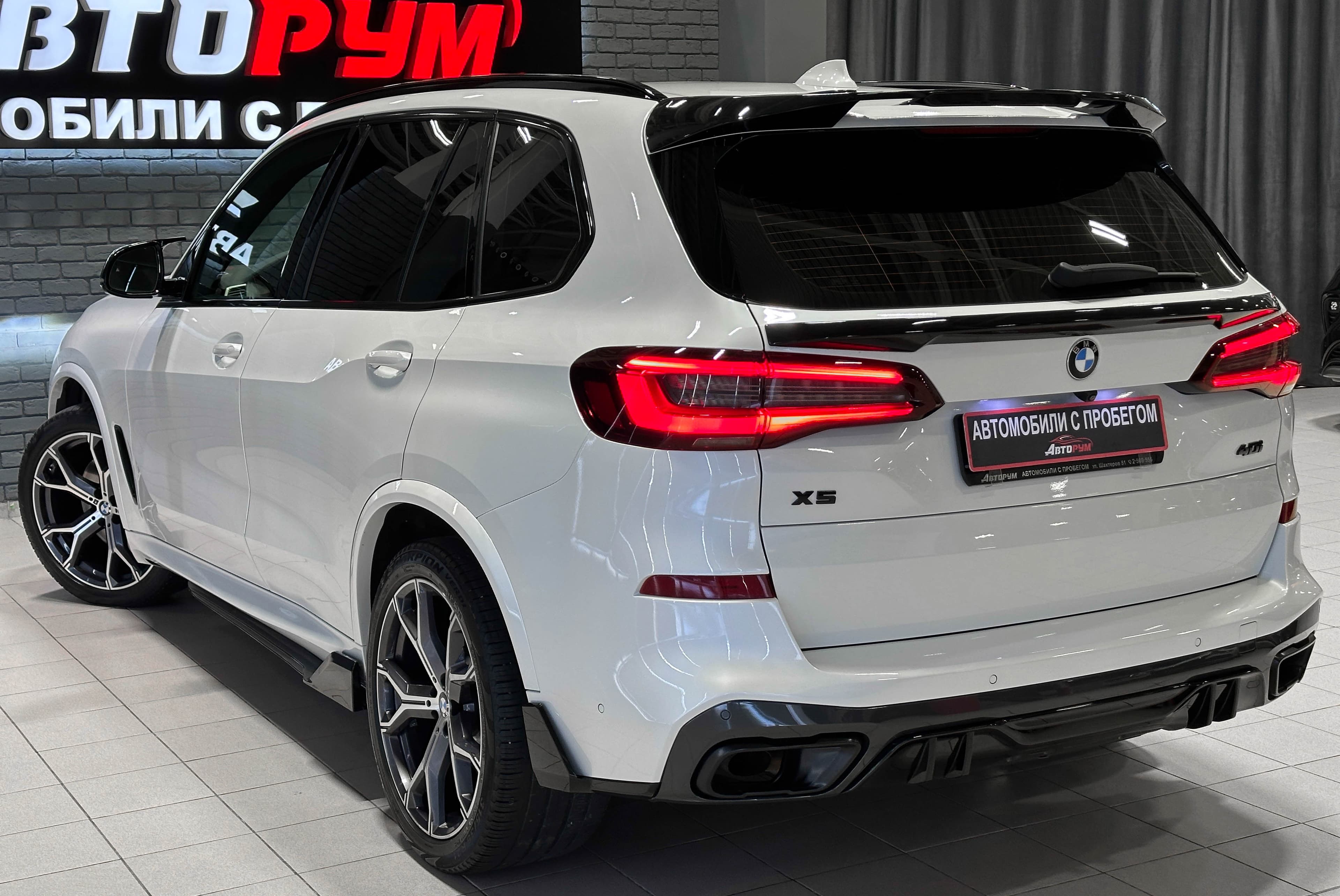 BMW X5 - фото 10