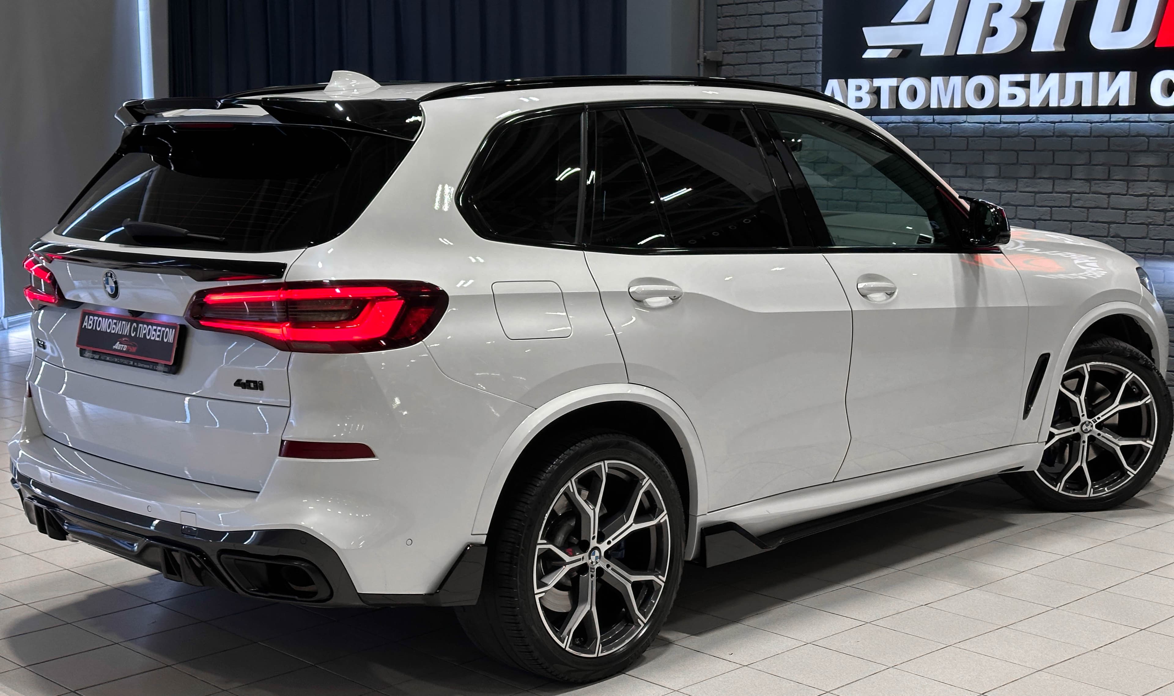 BMW X5 - фото 7