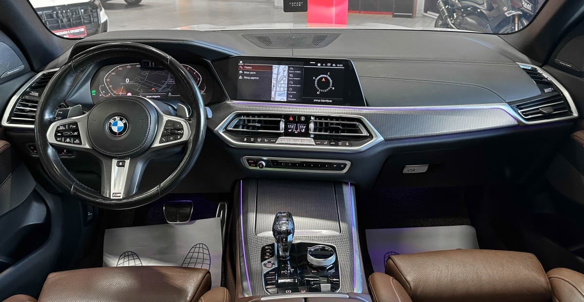 BMW X5 - фото 34