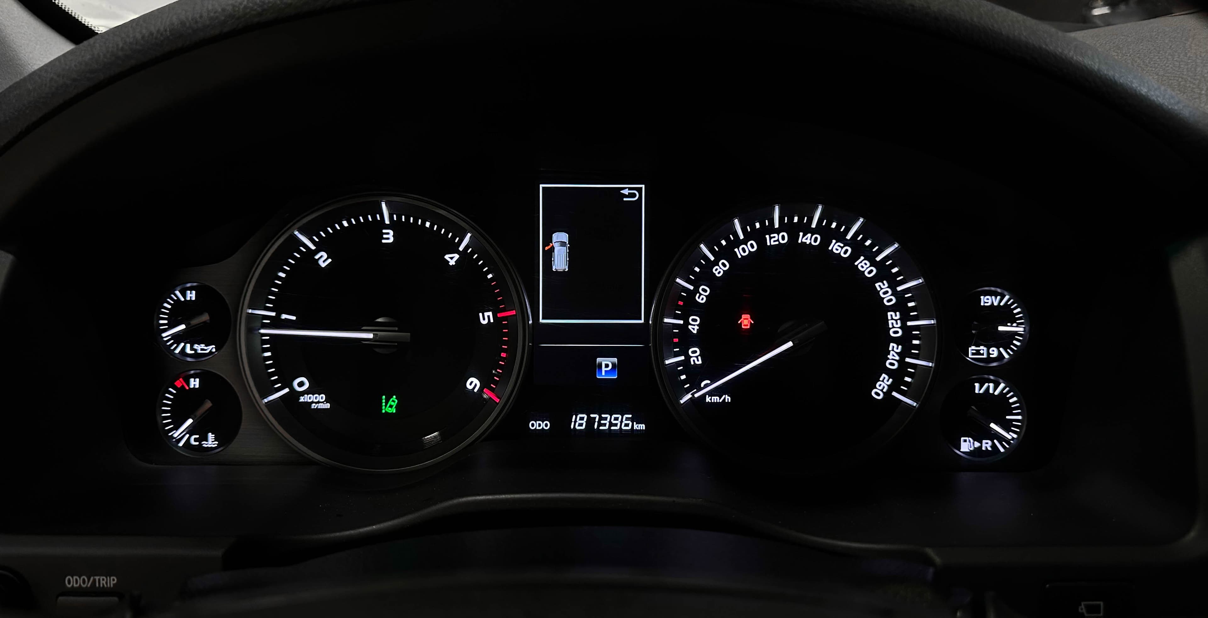 Toyota Land Cruiser 200 - фото 19