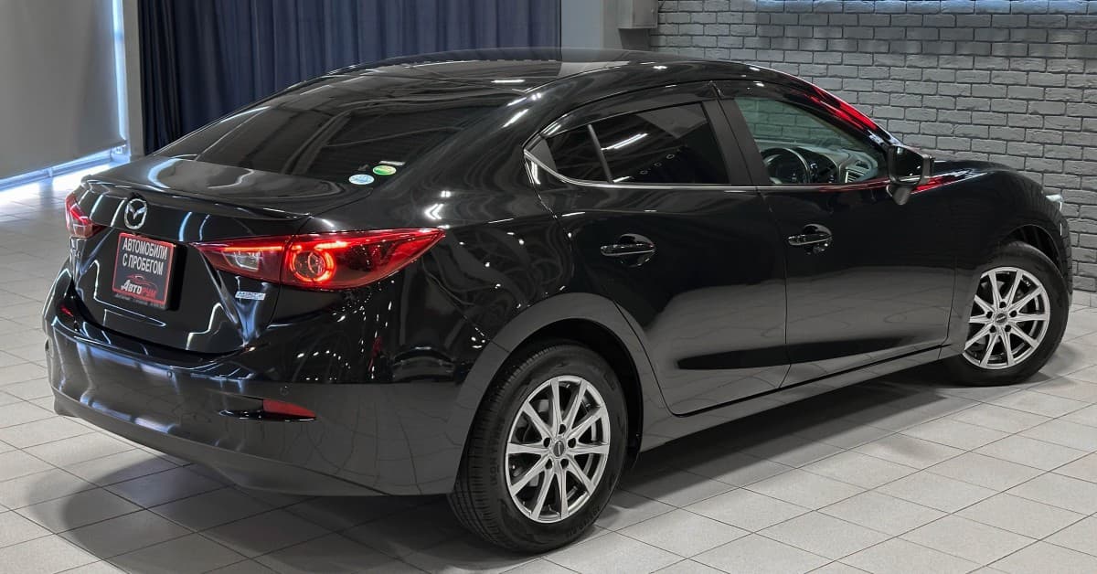 Mazda Axela - фото 6