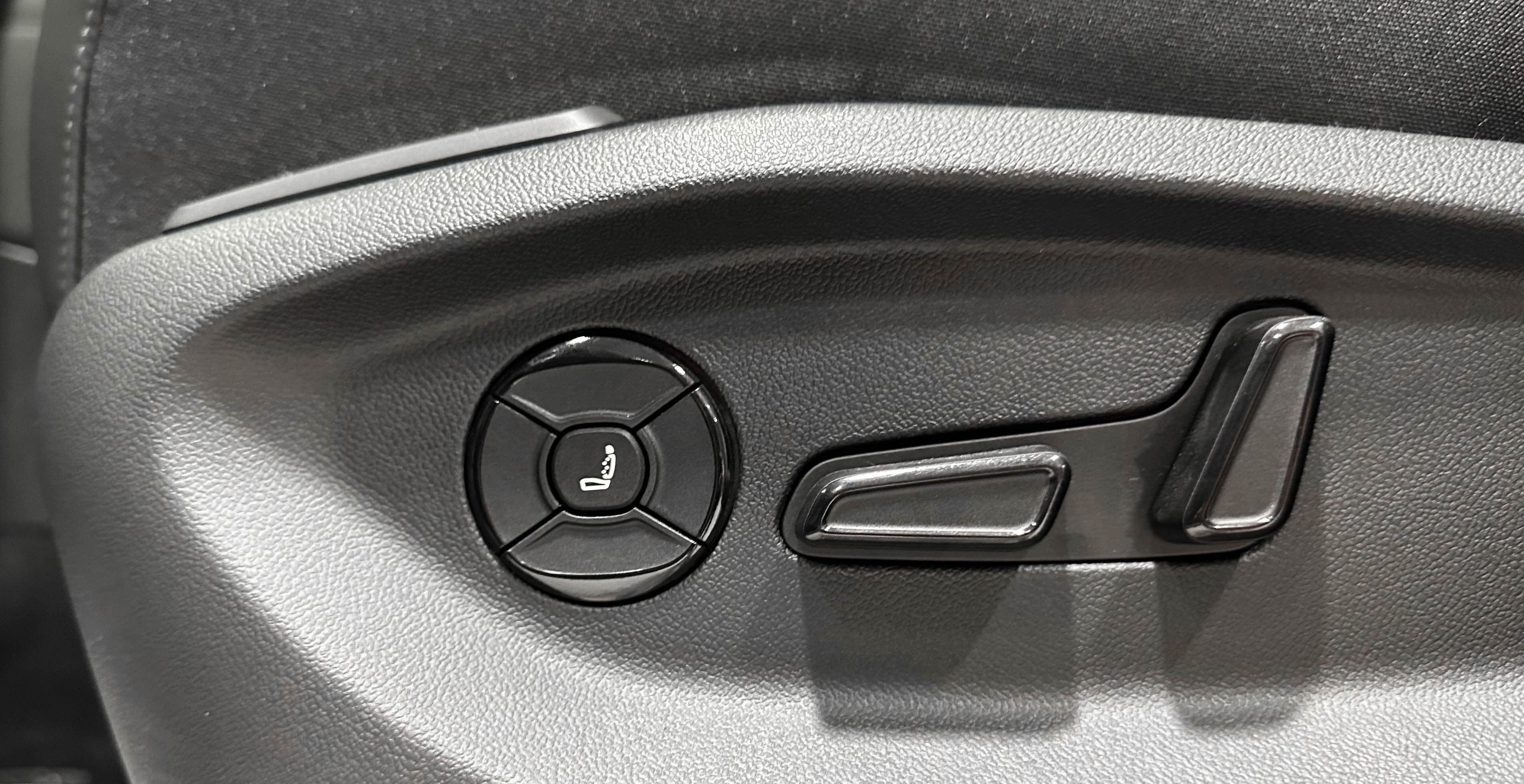Volkswagen Tiguan L - фото 20