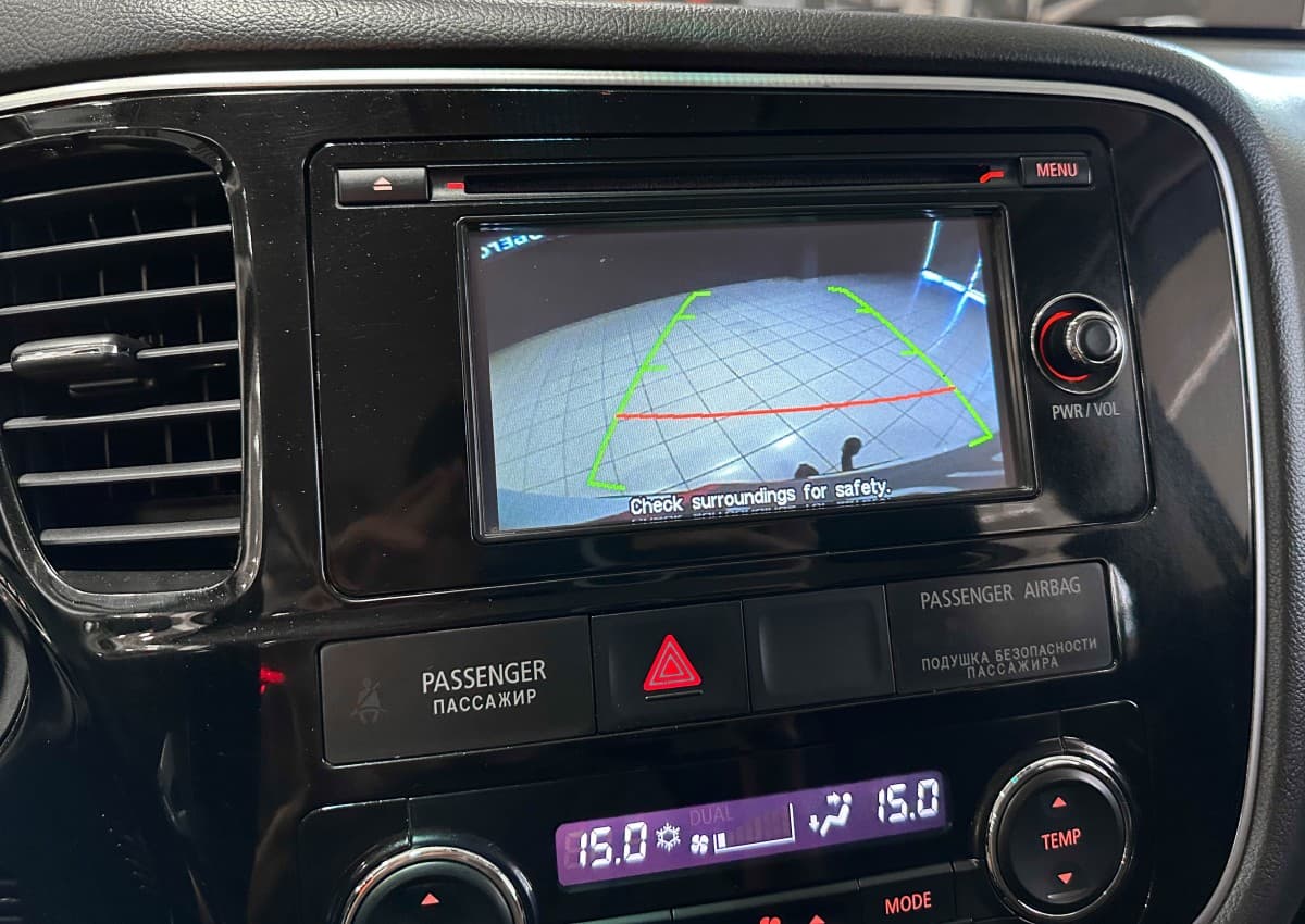 Mitsubishi Outlander - фото 23