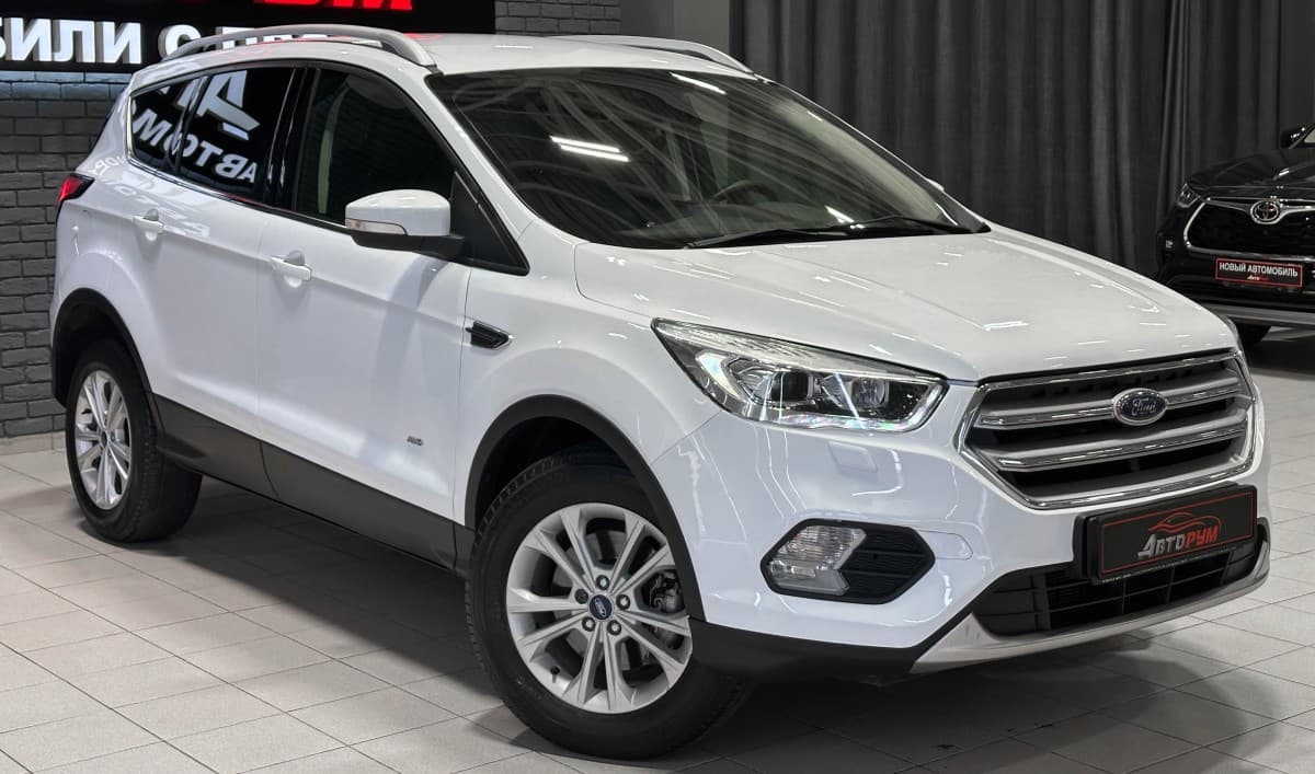 Ford Kuga - 5