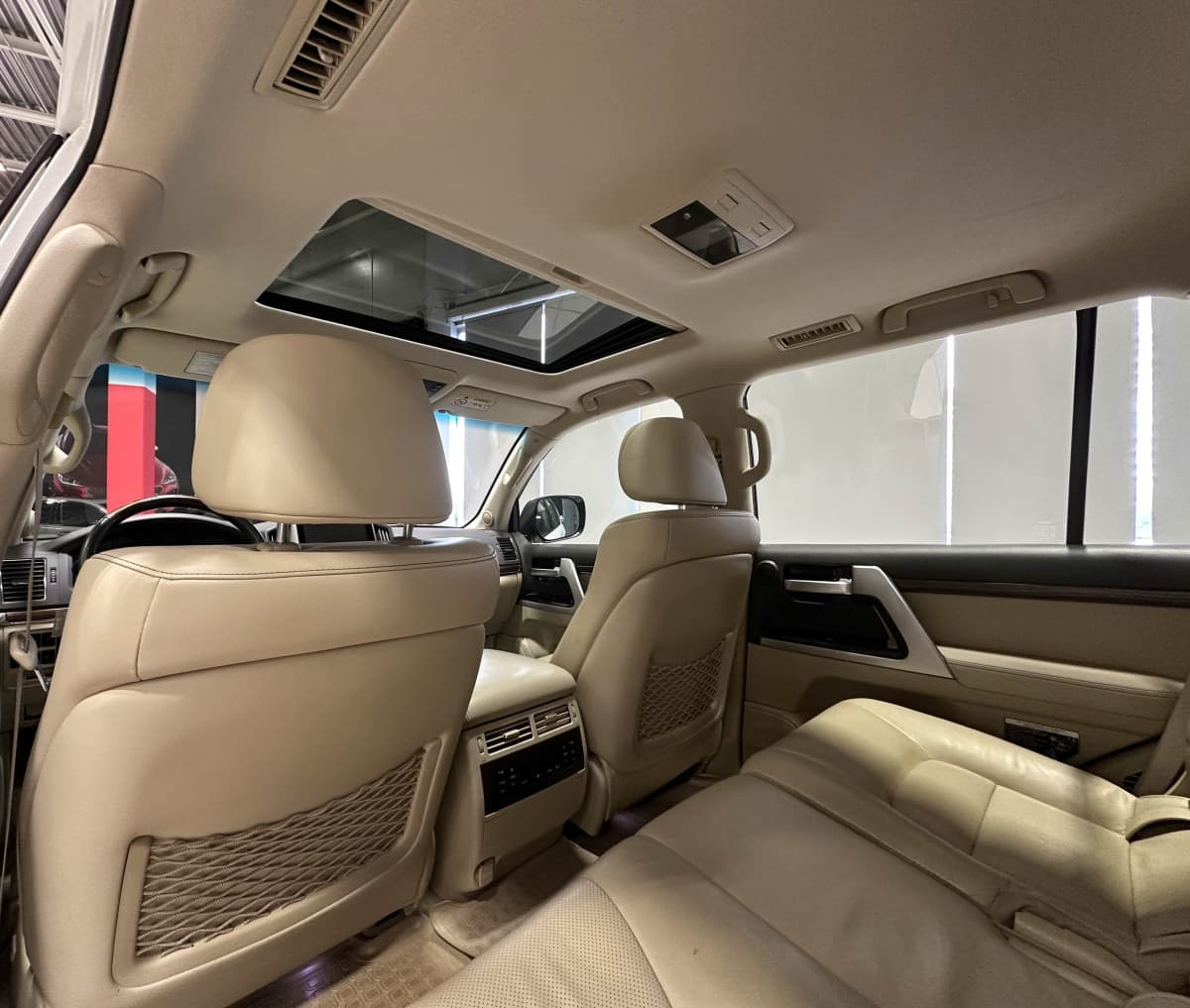 Toyota Land Cruiser 200 - фото 14