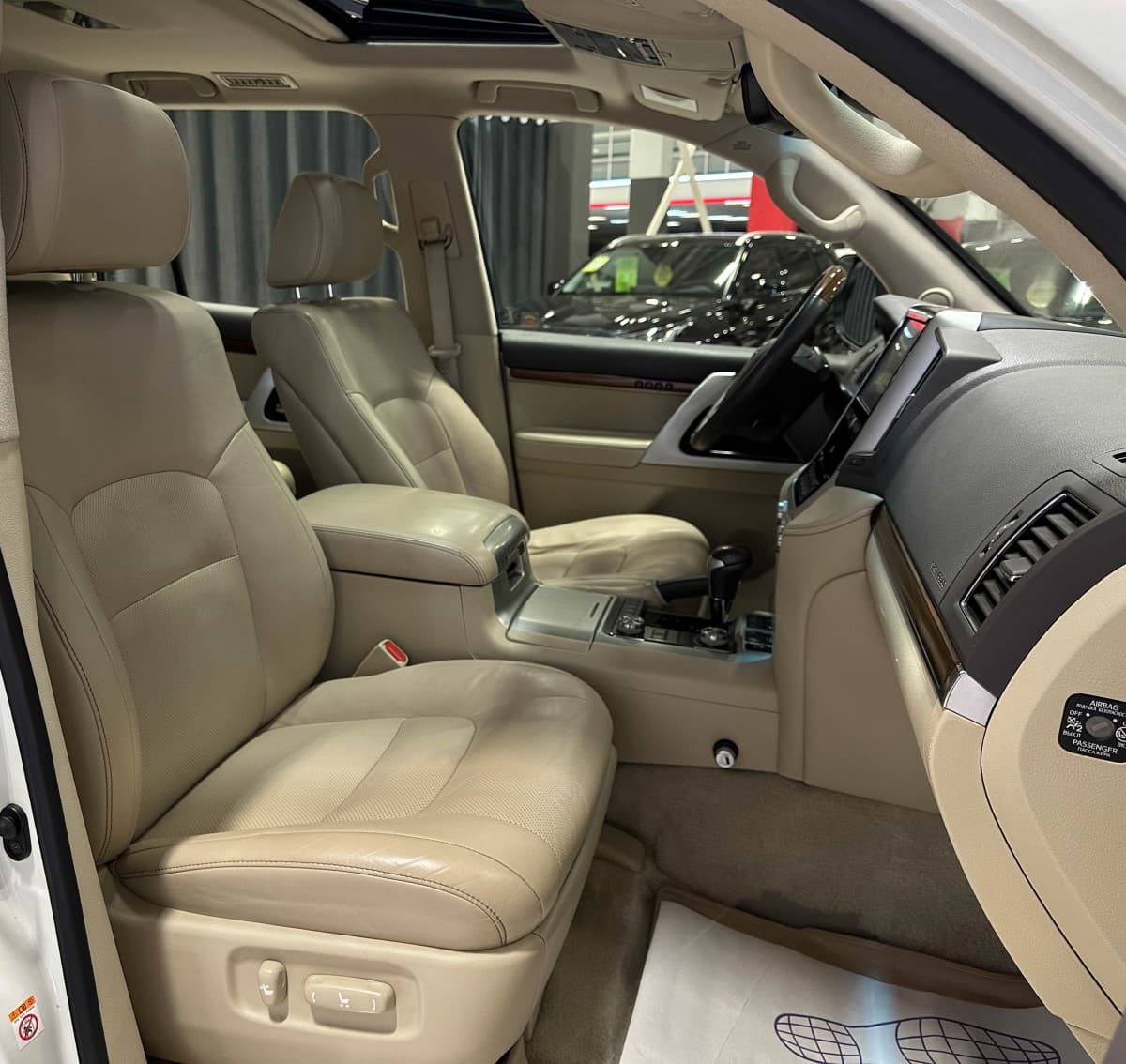 Toyota Land Cruiser 200 - фото 17