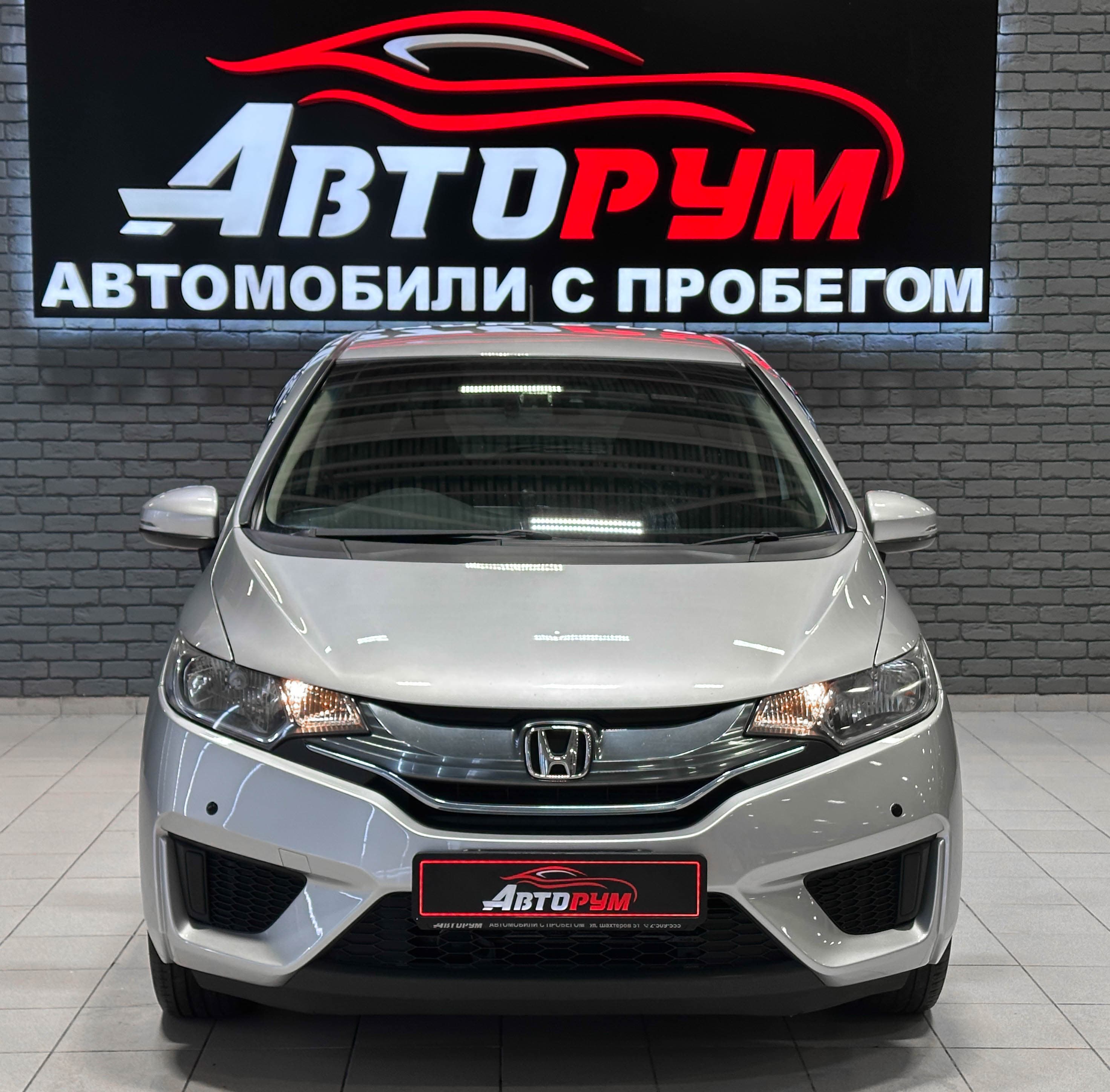 Honda Fit - 3