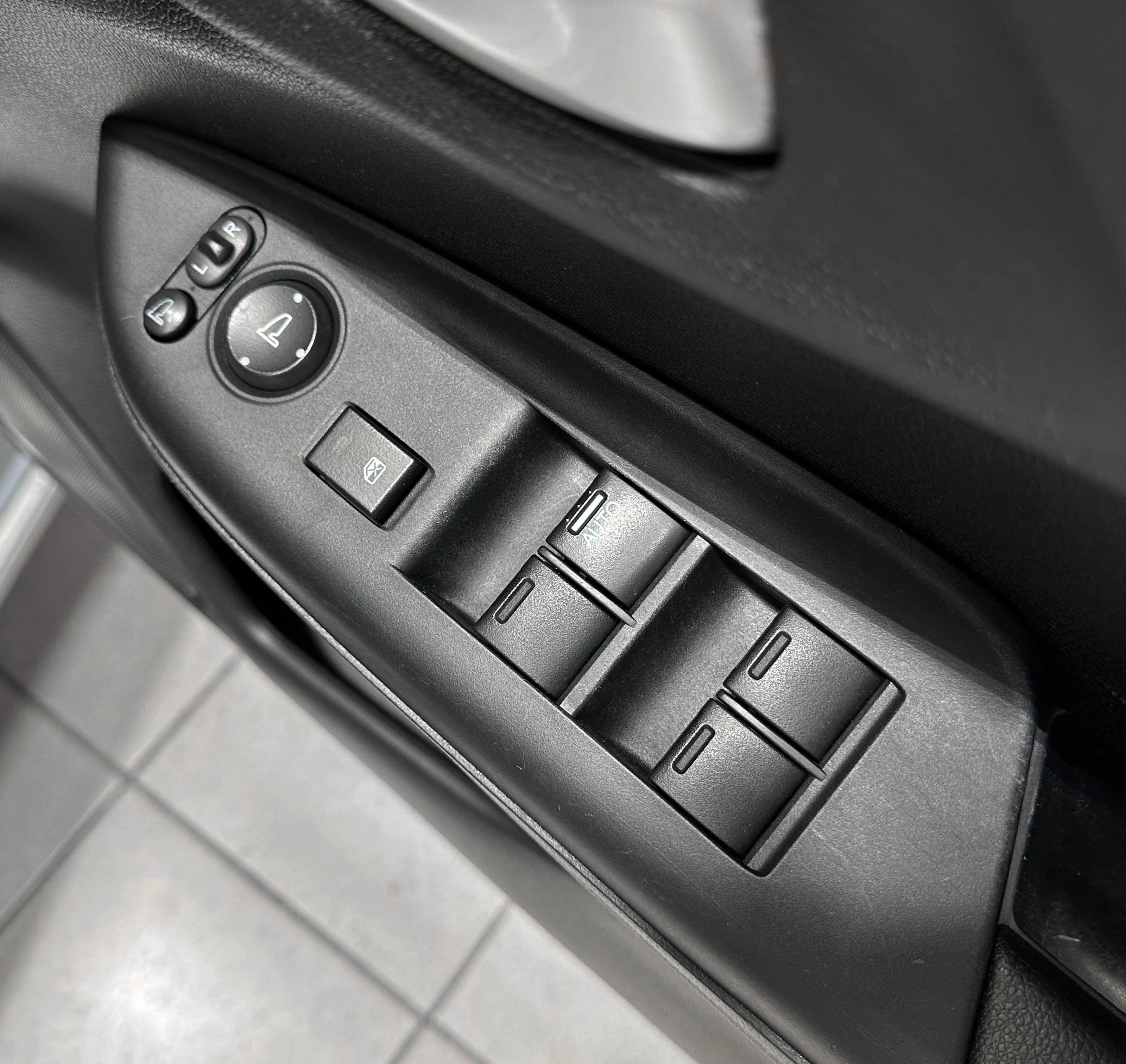 Honda Fit - фото 17
