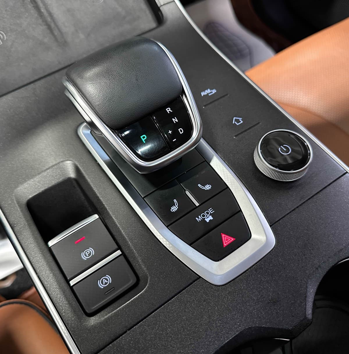 Omoda C5 - фото 24