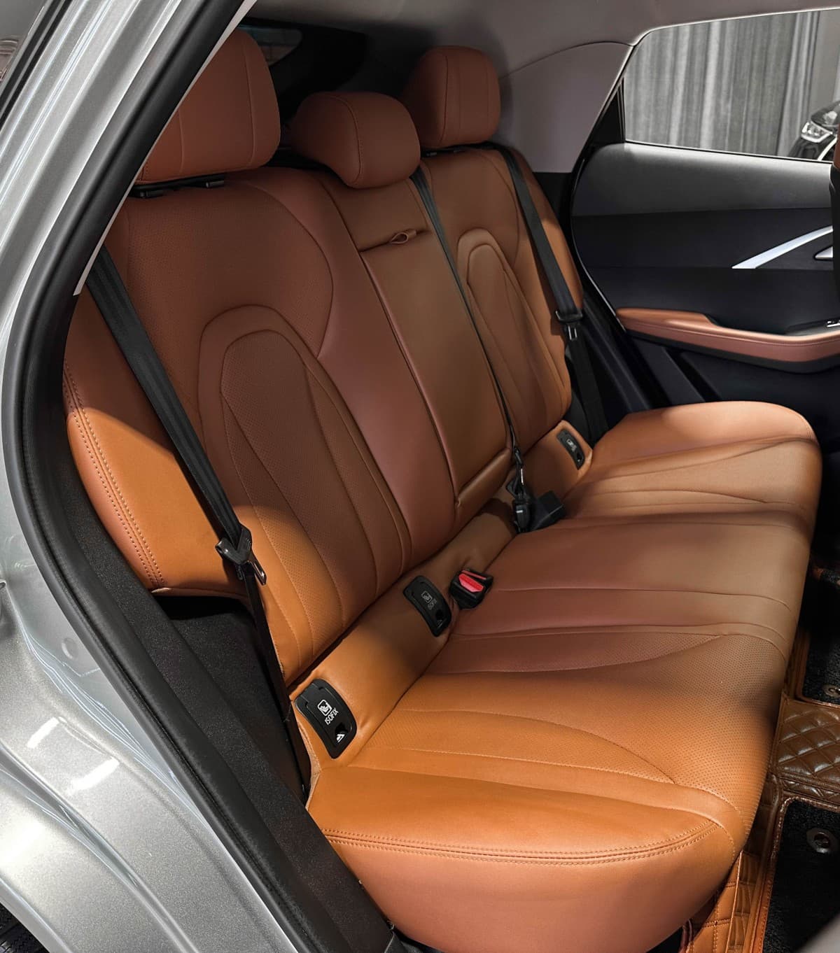 Omoda C5 - фото 14