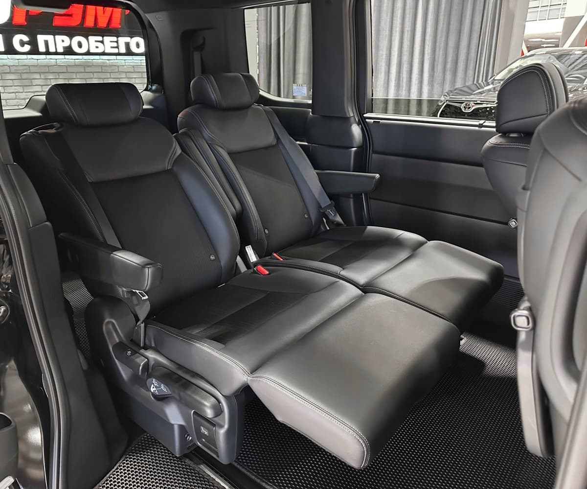 Honda Stepwgn - фото 16