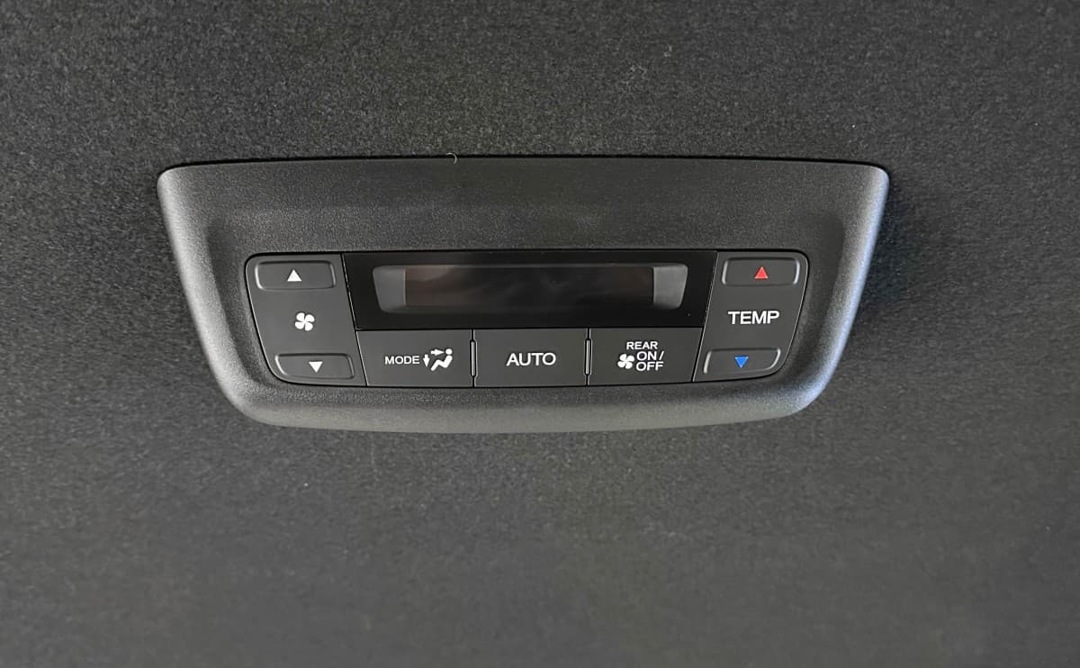 Honda Stepwgn - фото 28