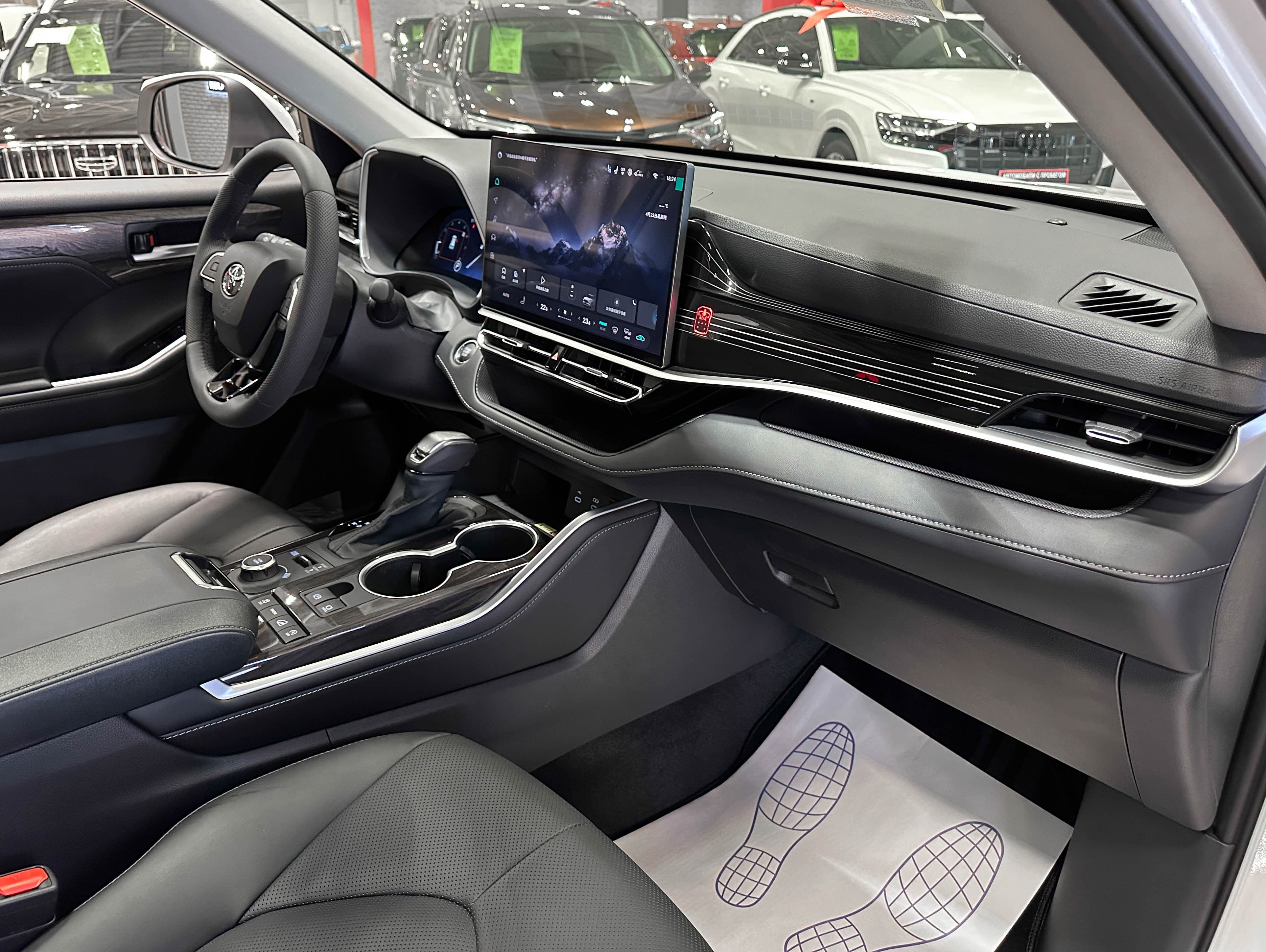 Toyota Highlander - фото 22