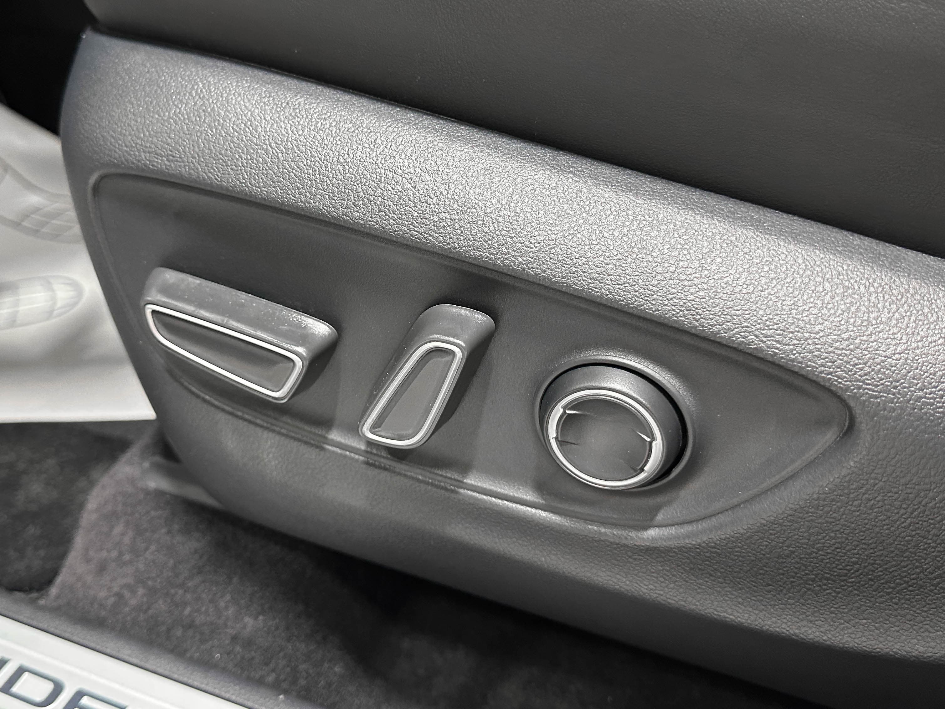 Toyota Highlander - фото 32