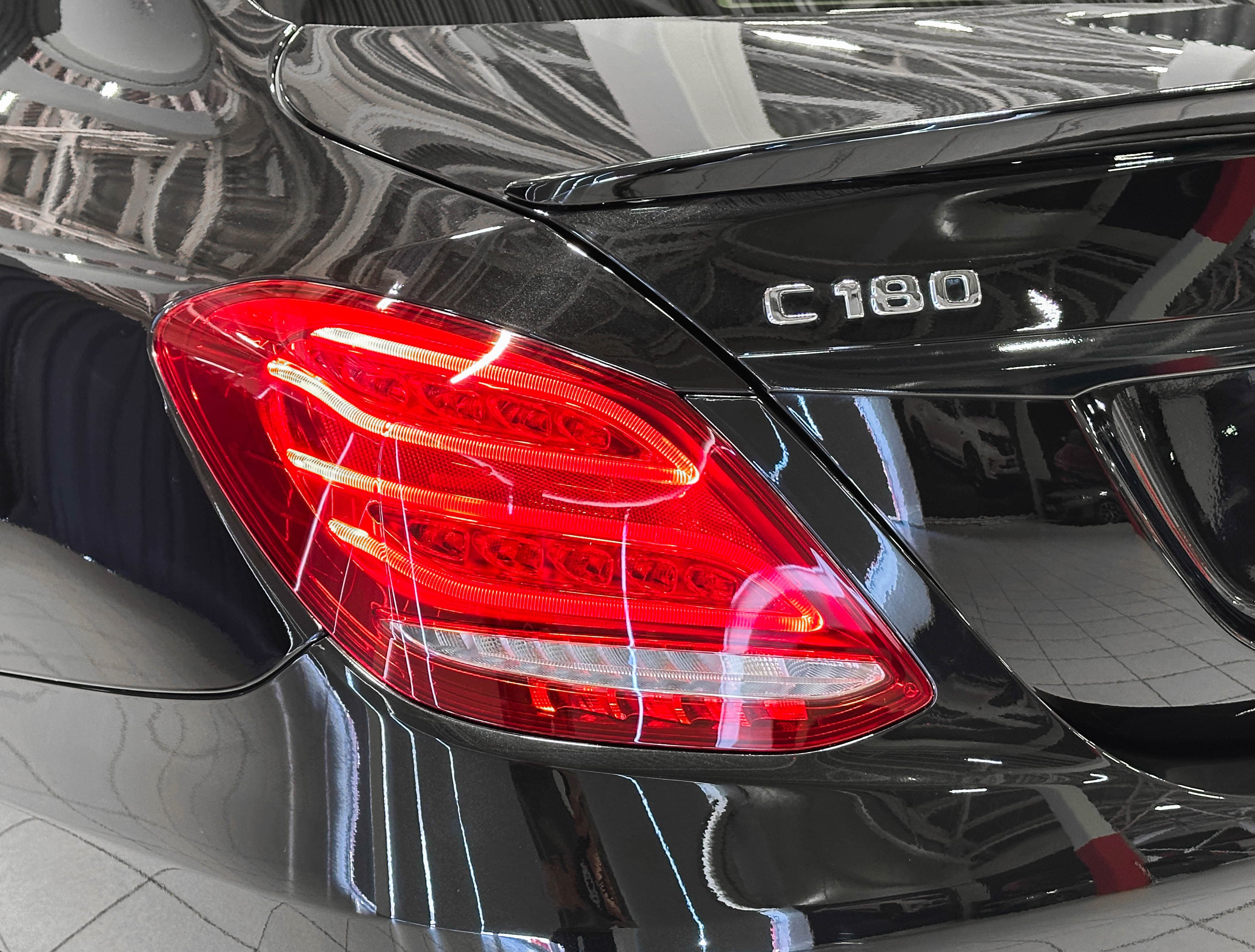 Mercedes-Benz C-Класс - фото 8