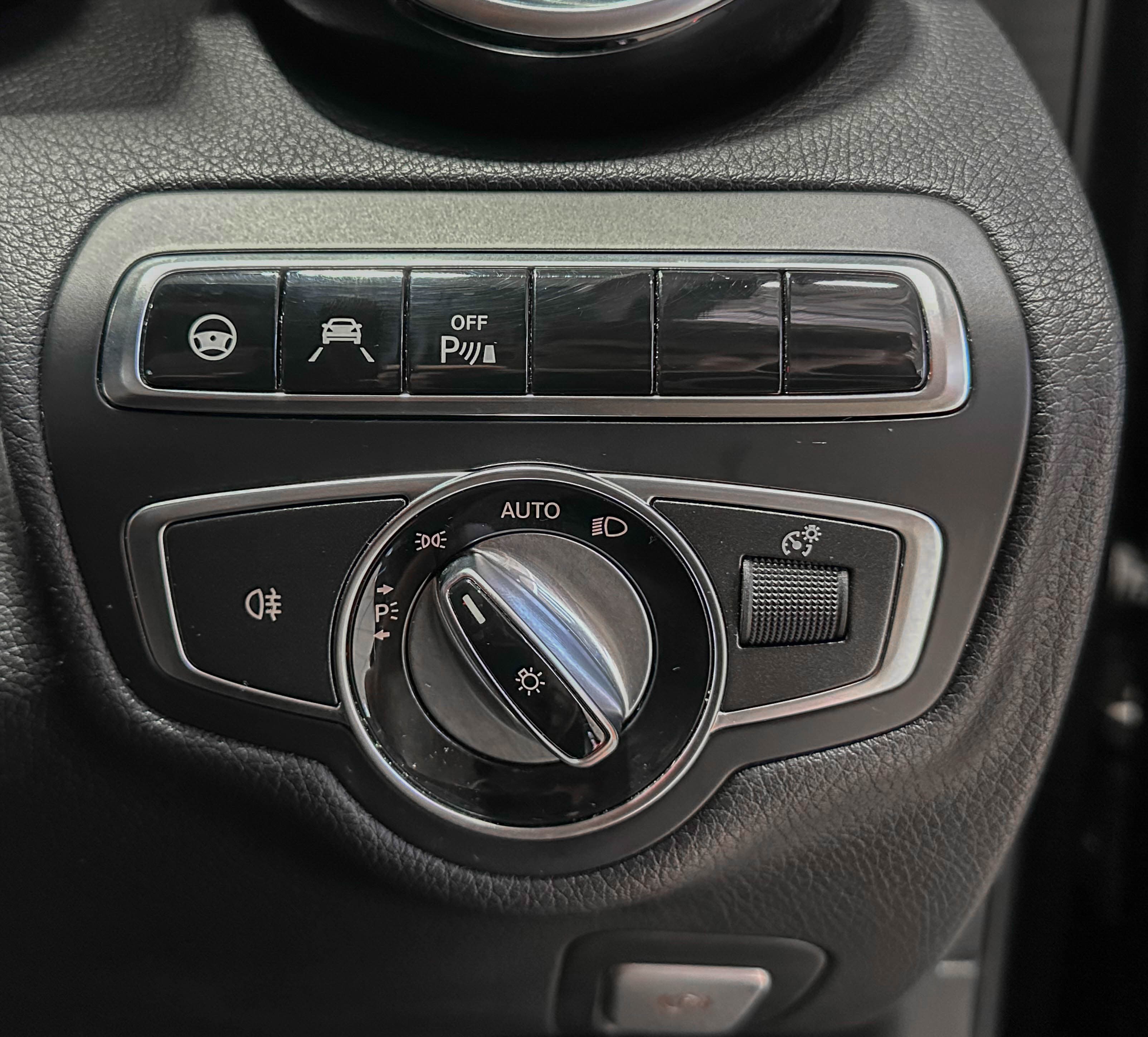 Mercedes-Benz C-Класс - фото 18