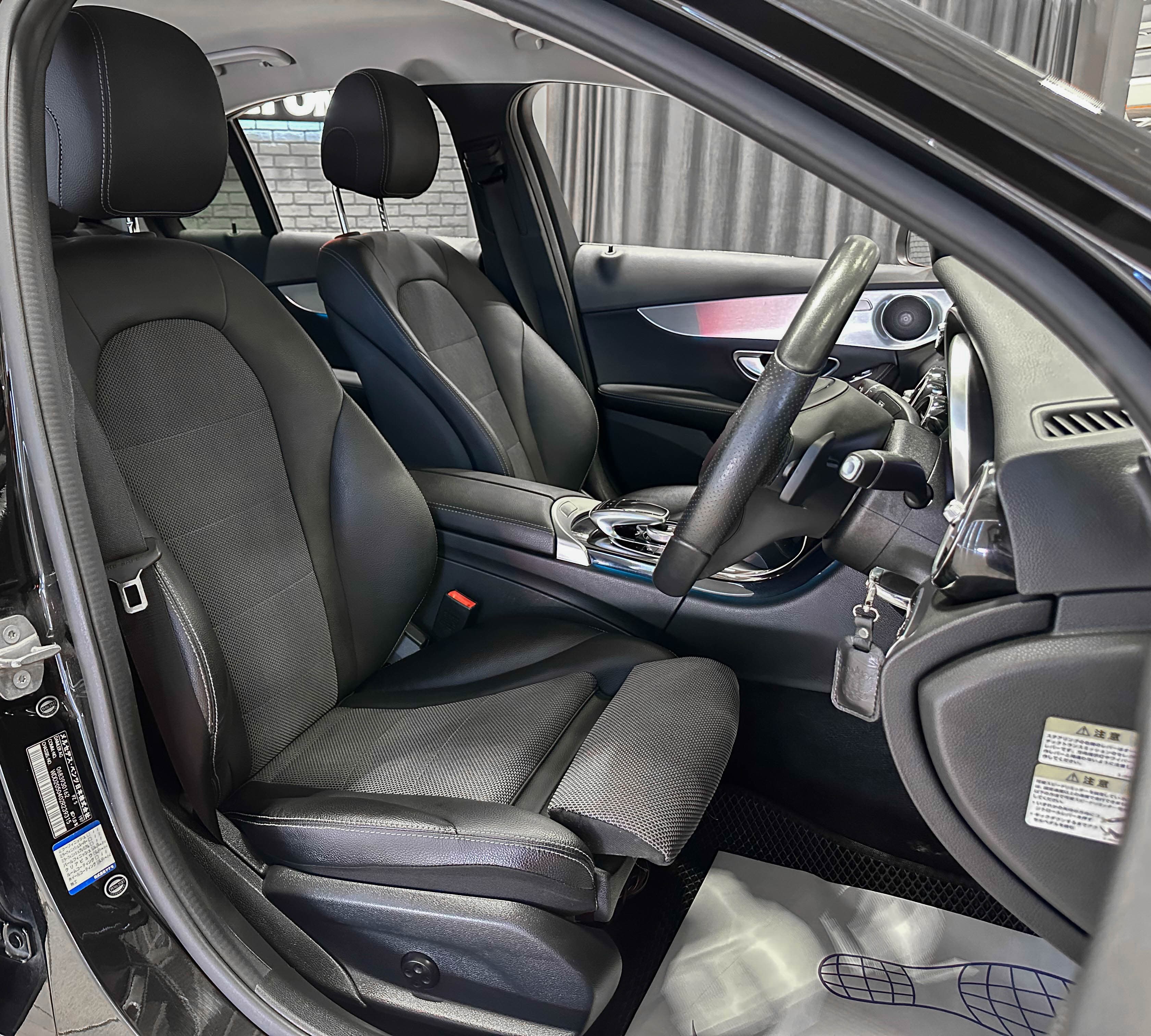 Mercedes-Benz C-Класс - фото 11