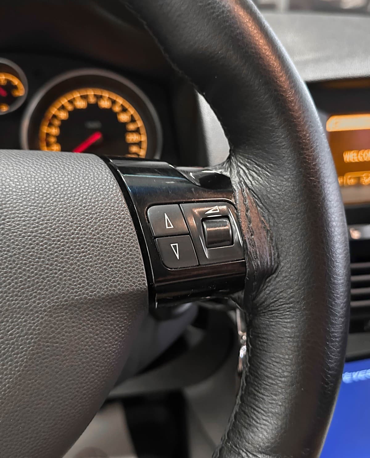 Opel Astra - фото 20