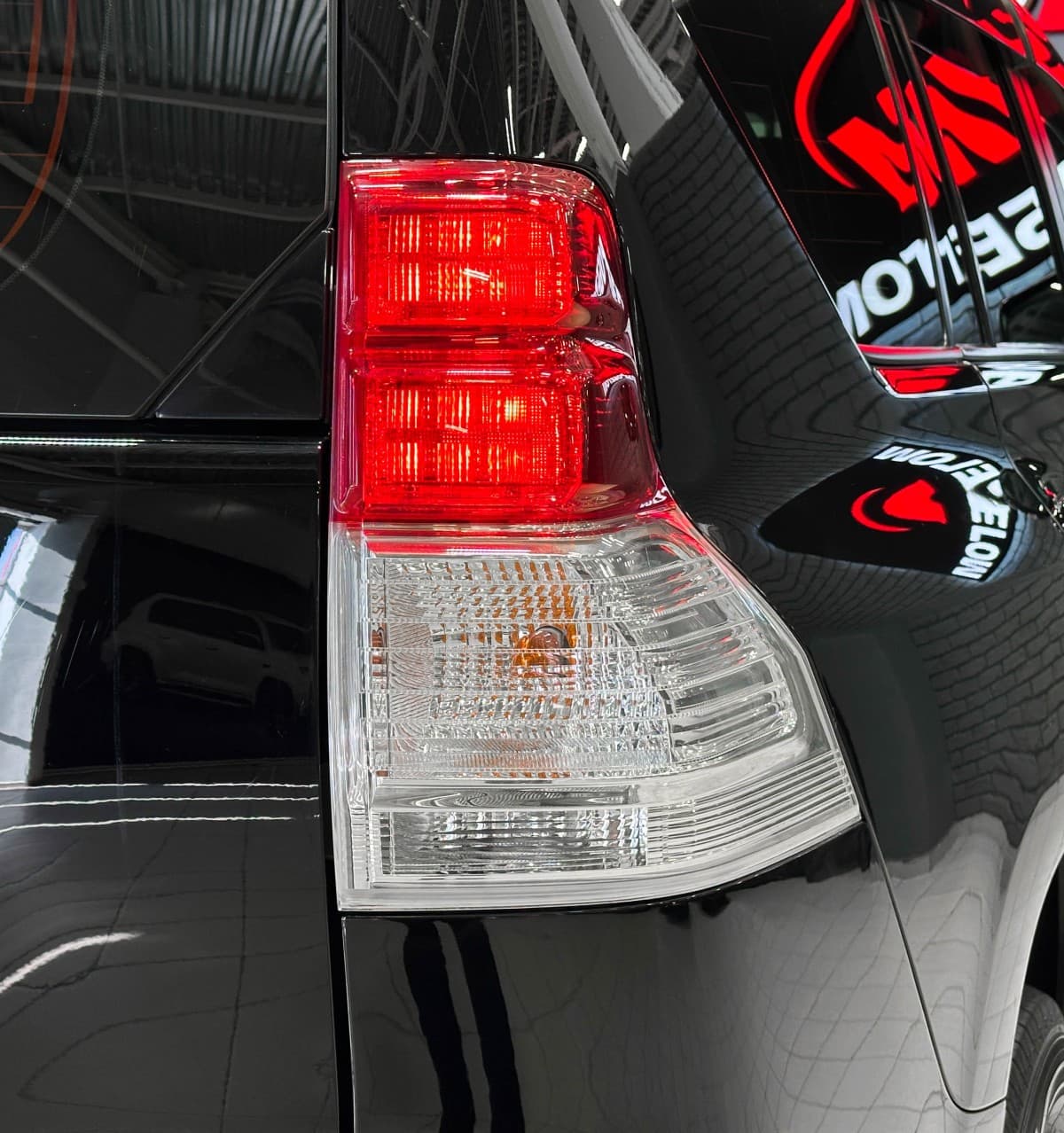 Toyota Land Cruiser Prado - фото 8