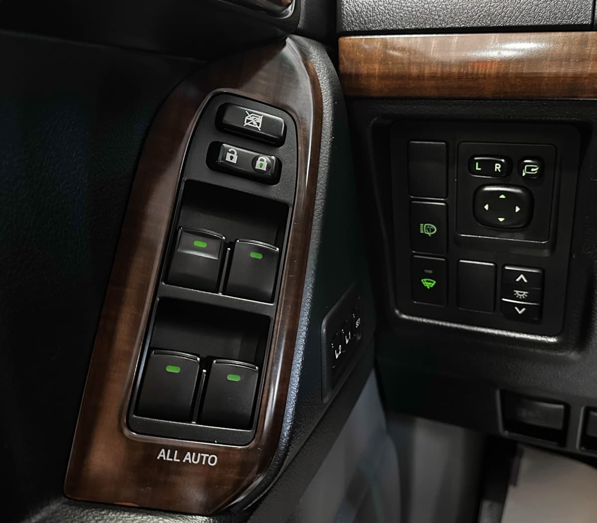 Toyota Land Cruiser Prado - фото 19