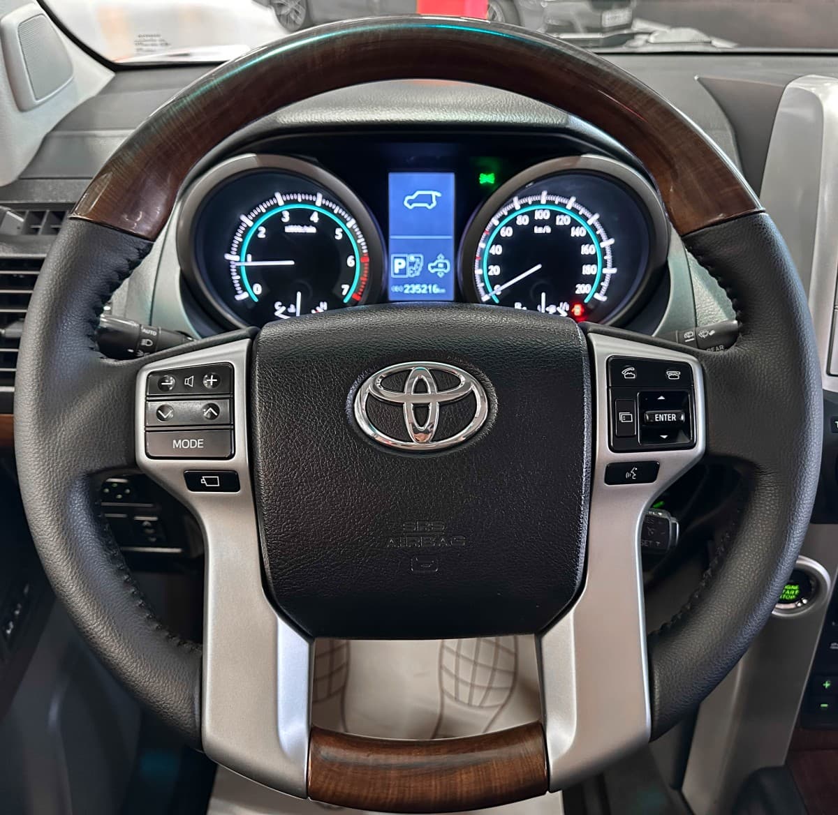 Toyota Land Cruiser Prado - фото 29