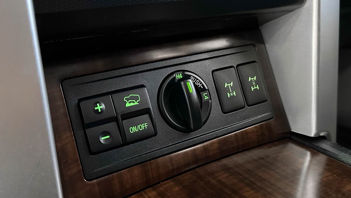 Toyota Land Cruiser Prado - фото 26