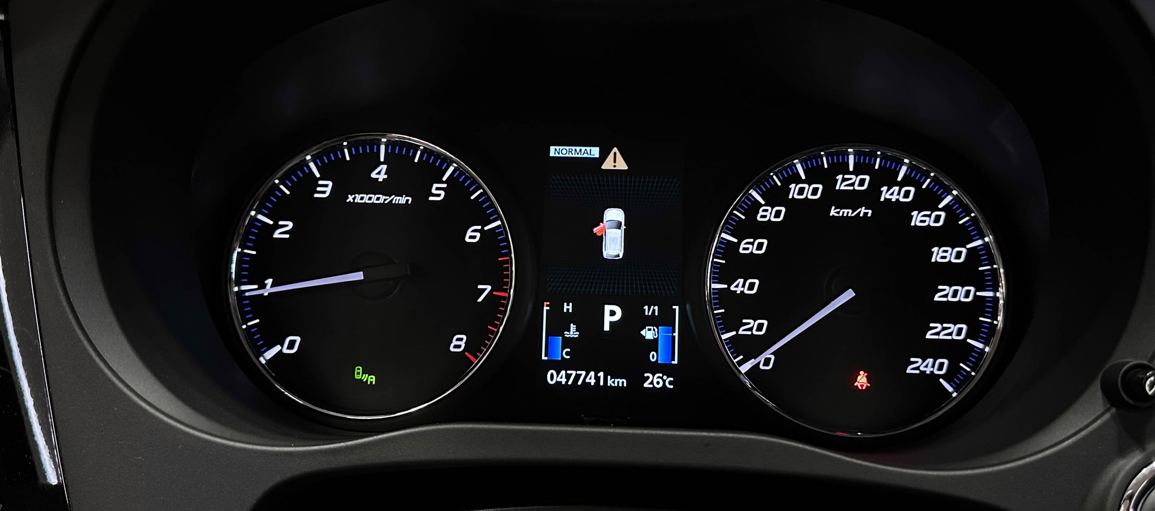 Mitsubishi Outlander - фото 18