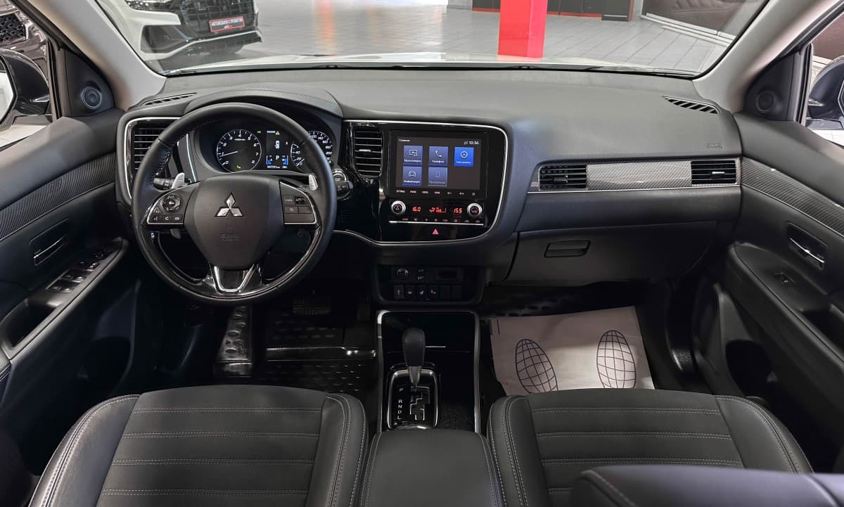 Mitsubishi Outlander - фото 27