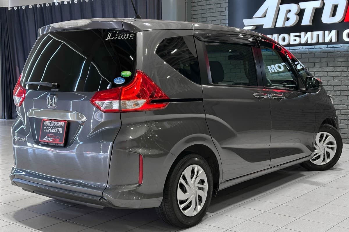 Honda Freed+ - 5