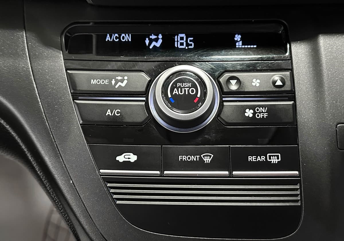 Honda Freed+ - фото 21