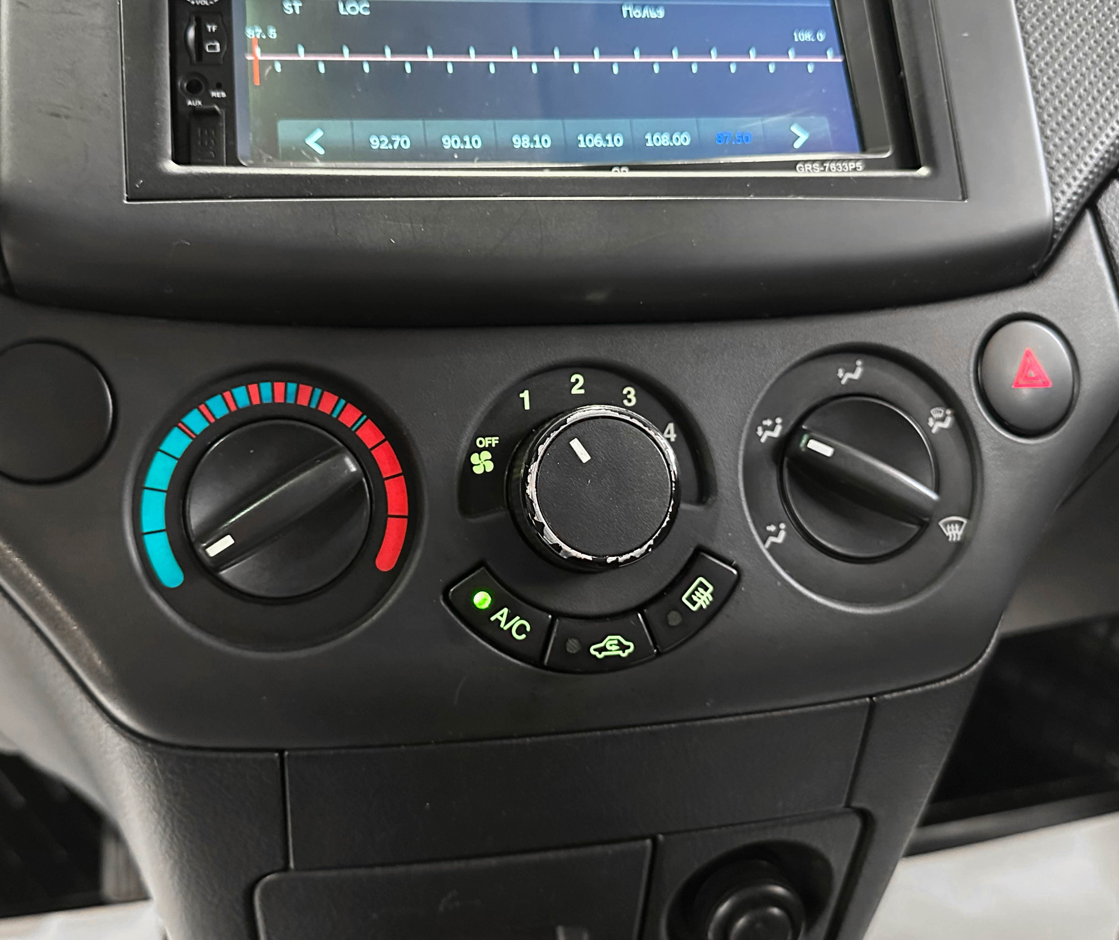 Chevrolet Aveo - фото 20