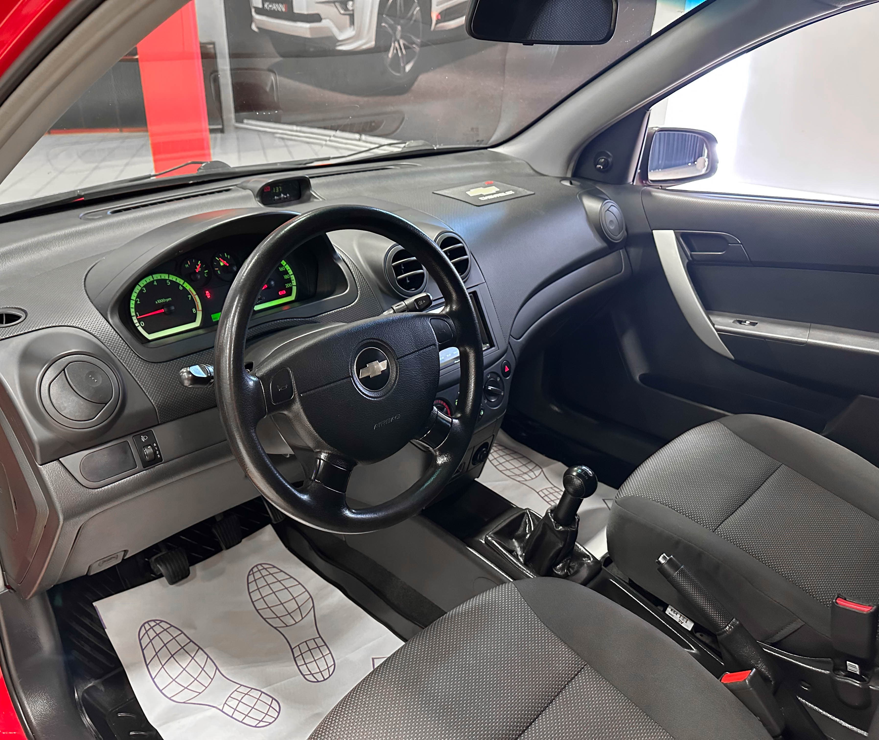 Chevrolet Aveo - фото 10
